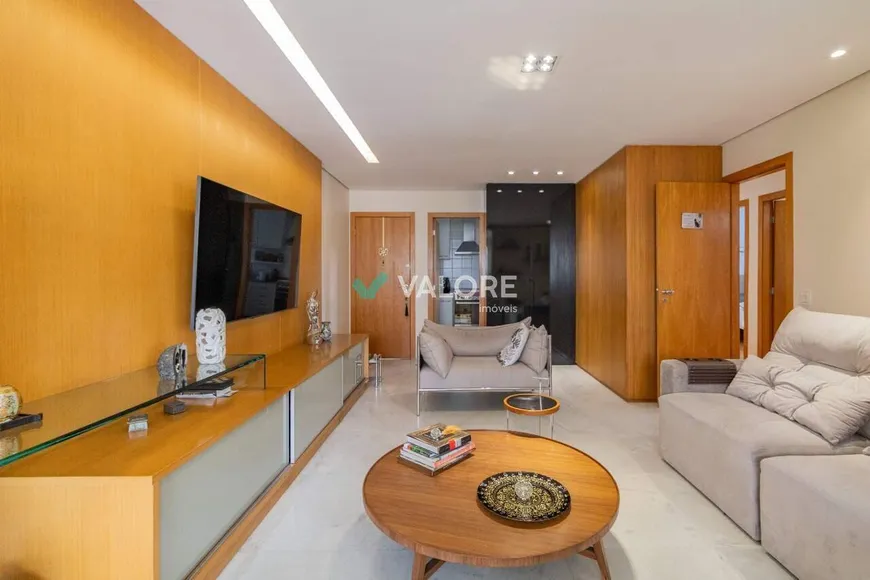 Foto 1 de Apartamento com 3 Quartos para alugar, 103m² em Santo Agostinho, Belo Horizonte