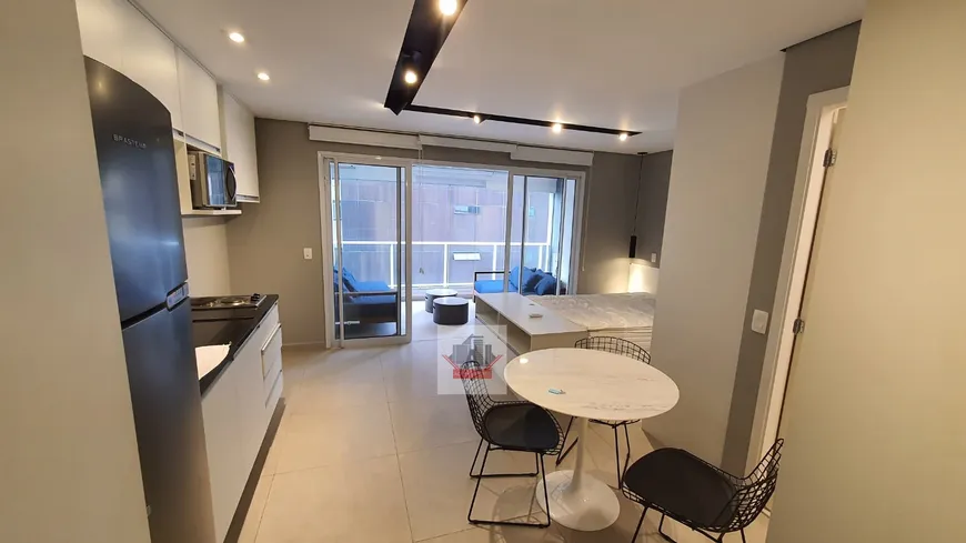 Foto 1 de Apartamento com 1 Quarto para alugar, 30m² em Consolação, São Paulo