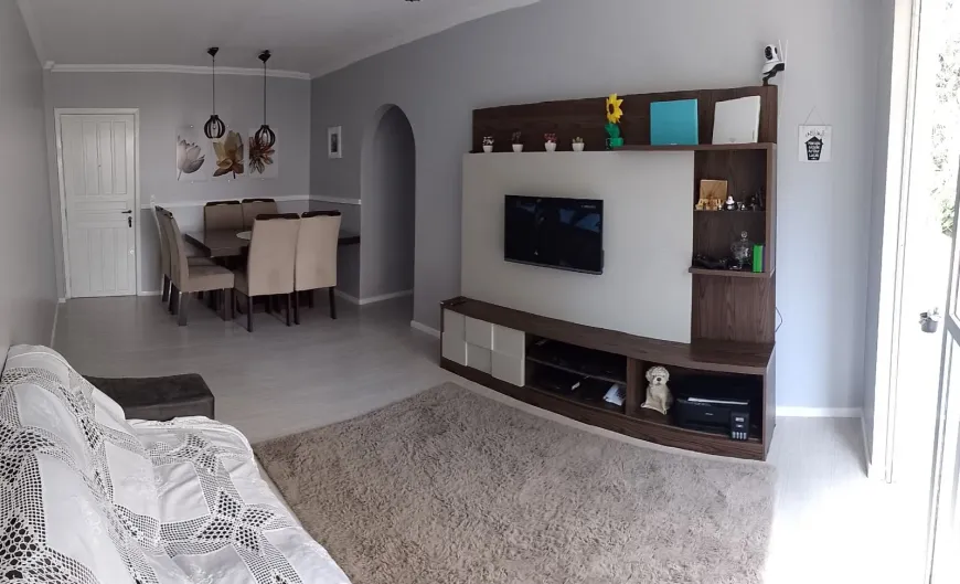 Foto 1 de Apartamento com 3 Quartos à venda, 74m² em Capoeiras, Florianópolis