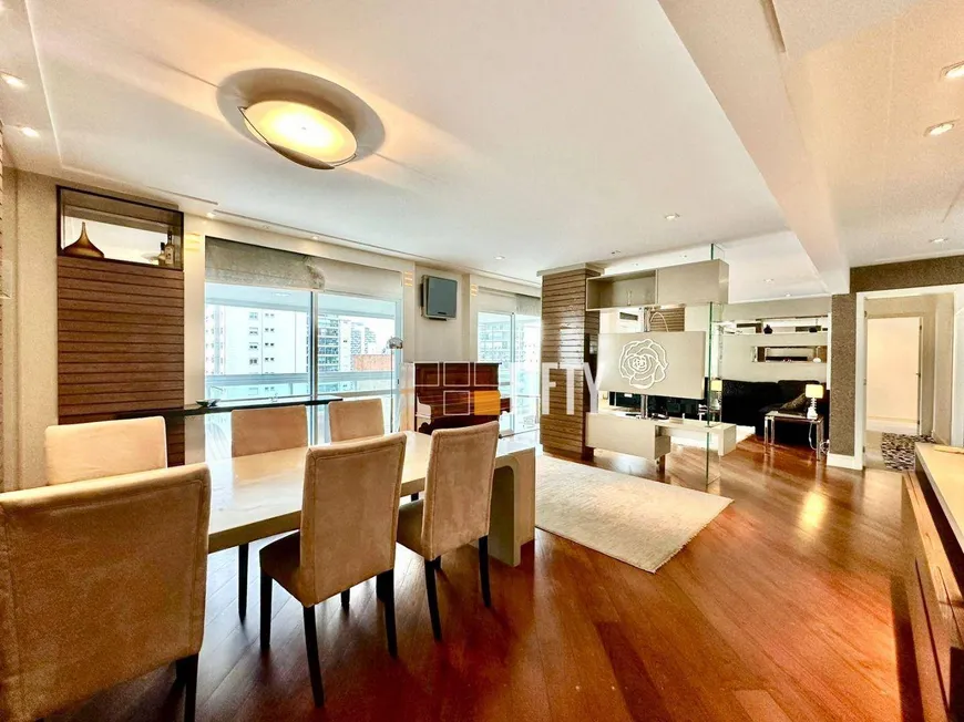 Foto 1 de Apartamento com 2 Quartos para venda ou aluguel, 162m² em Moema, São Paulo
