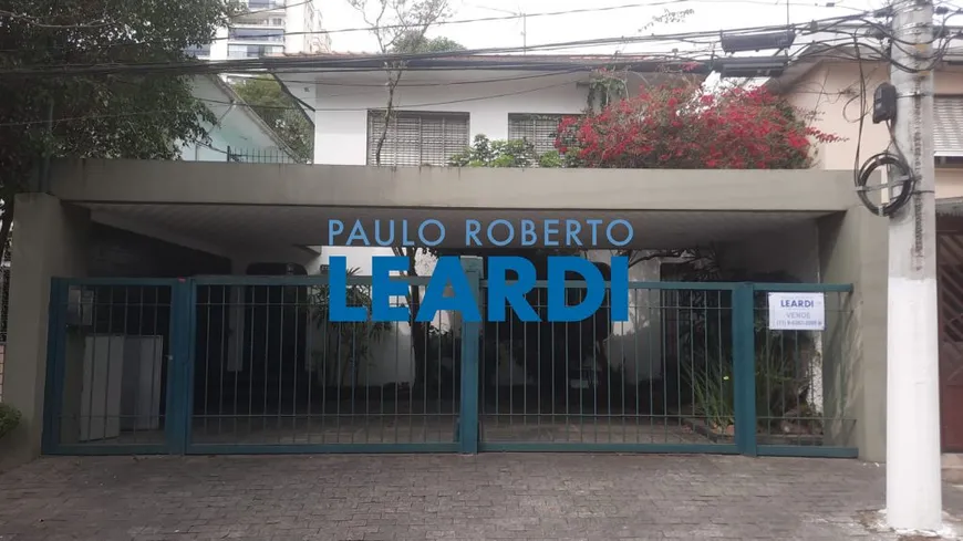 Foto 1 de Casa com 5 Quartos à venda, 380m² em Chácara Santo Antônio, São Paulo