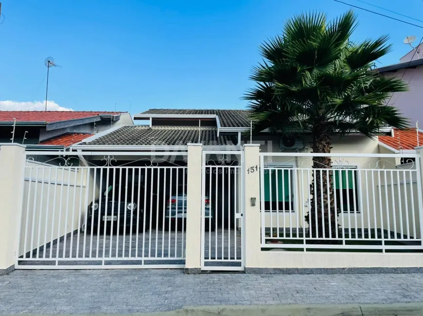 Foto 1 de Casa de Condomínio com 3 Quartos à venda, 130m² em Residencial Terras do Barão, Campinas