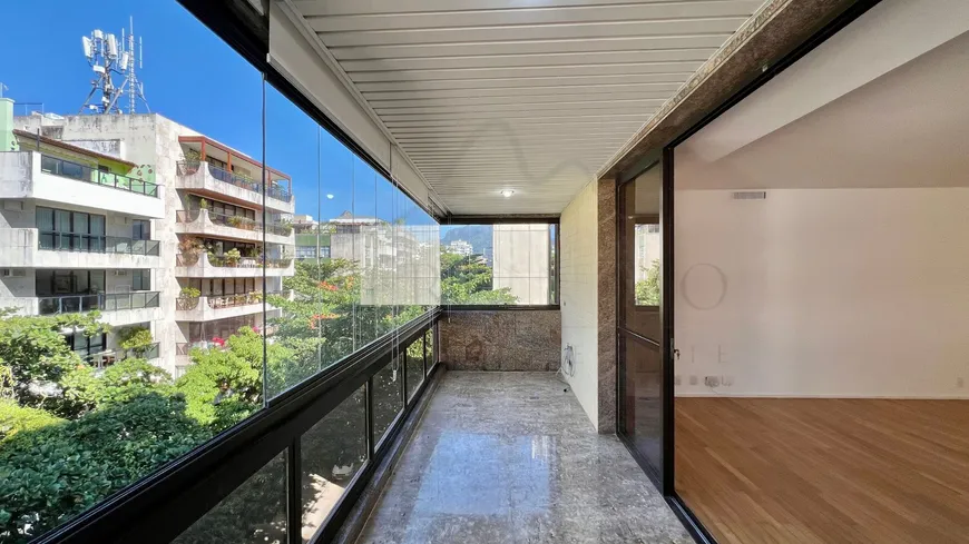 Foto 1 de Apartamento com 2 Quartos para alugar, 160m² em Ipanema, Rio de Janeiro