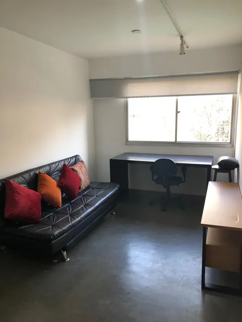 Foto 1 de Apartamento com 1 Quarto para alugar, 40m² em Consolação, São Paulo