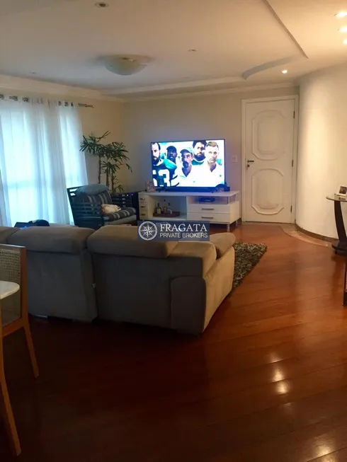 Foto 1 de Apartamento com 4 Quartos à venda, 174m² em Vila Albertina, São Paulo