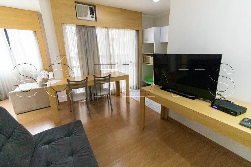 Foto 1 de Flat com 1 Quarto para alugar, 42m² em Campo Belo, São Paulo