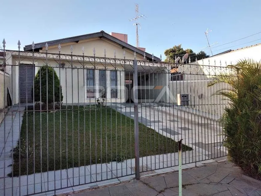 Foto 1 de Casa com 2 Quartos à venda, 198m² em Vila Sao Jose, São Carlos