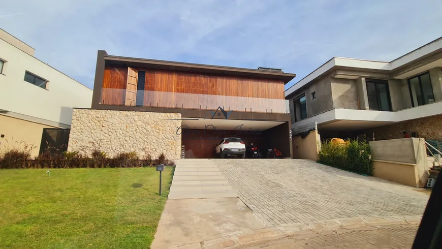 Foto 1 de Casa de Condomínio com 4 Quartos à venda, 400m² em Tamboré, Santana de Parnaíba