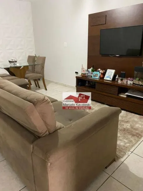 Foto 1 de Casa com 3 Quartos à venda, 130m² em Vila Liviero, São Paulo