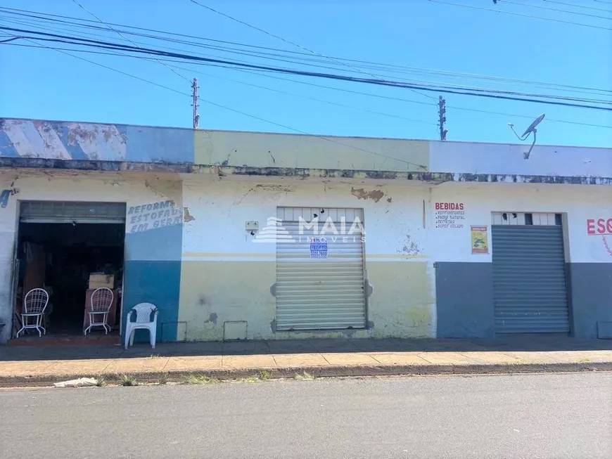 Foto 1 de Sala Comercial para alugar, 38m² em Conjunto Costa Telles I, Uberaba