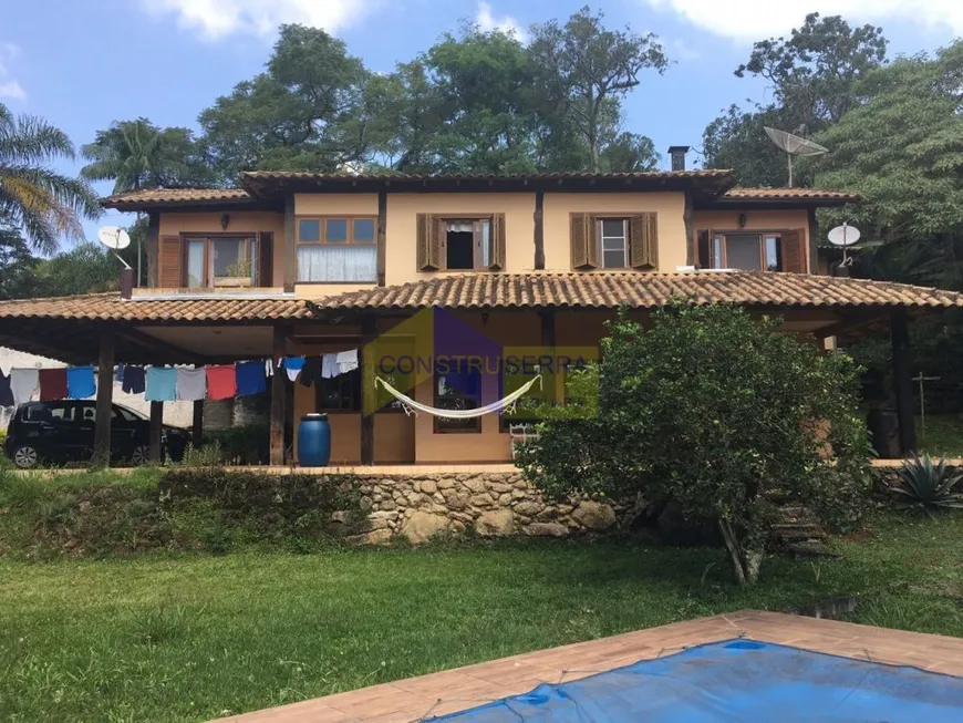 Foto 1 de Casa com 3 Quartos à venda, 166m² em Parque Petrópolis, Mairiporã