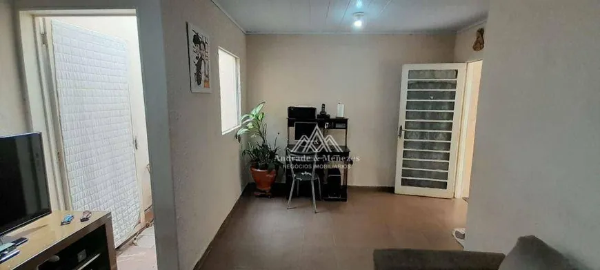 Foto 1 de Casa com 2 Quartos à venda, 75m² em Vila Seixas, Ribeirão Preto