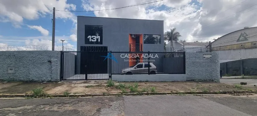 Foto 1 de Galpão/Depósito/Armazém à venda, 214m² em Chácara Cneo, Campinas