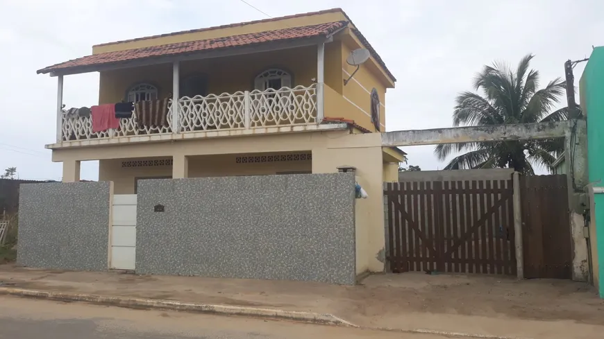 Foto 1 de Casa com 2 Quartos à venda, 40m² em Jacone Sampaio Correia, Saquarema