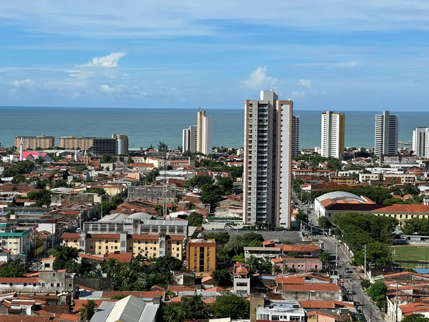 Foto 1 de Apartamento com 4 Quartos à venda, 163m² em Centro, Fortaleza