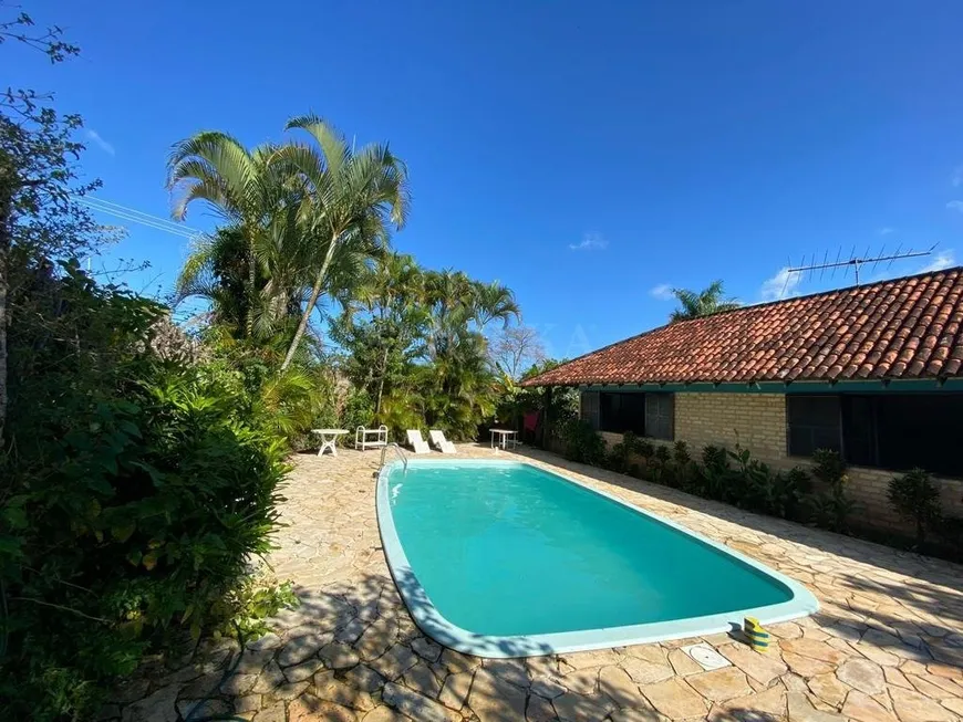 Foto 1 de Casa com 4 Quartos à venda, 267m² em Lagoa da Conceição, Florianópolis