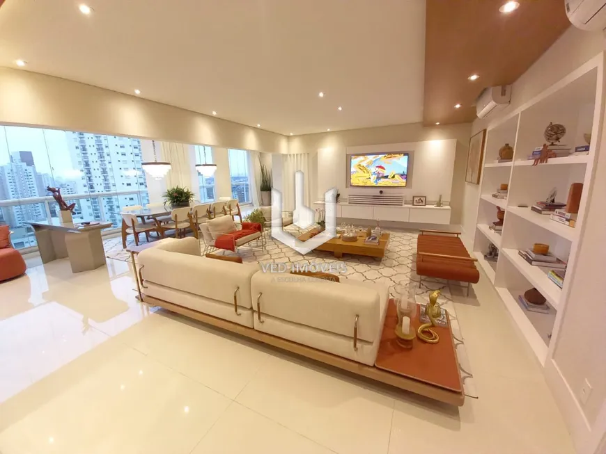 Foto 1 de Apartamento com 4 Quartos à venda, 271m² em Jardim Vila Mariana, São Paulo