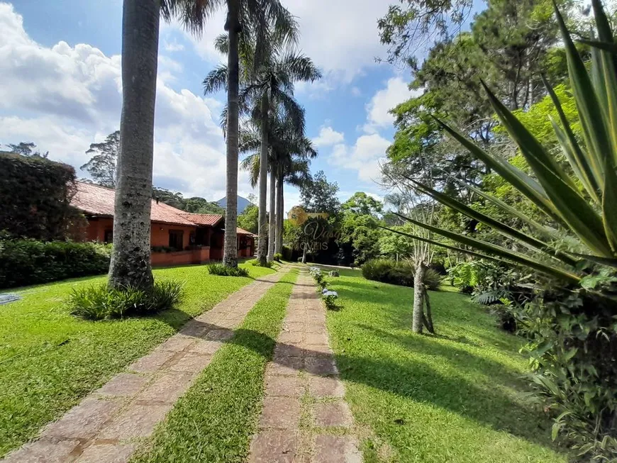 Foto 1 de Casa com 4 Quartos à venda, 10000m² em Santa Rita, Teresópolis