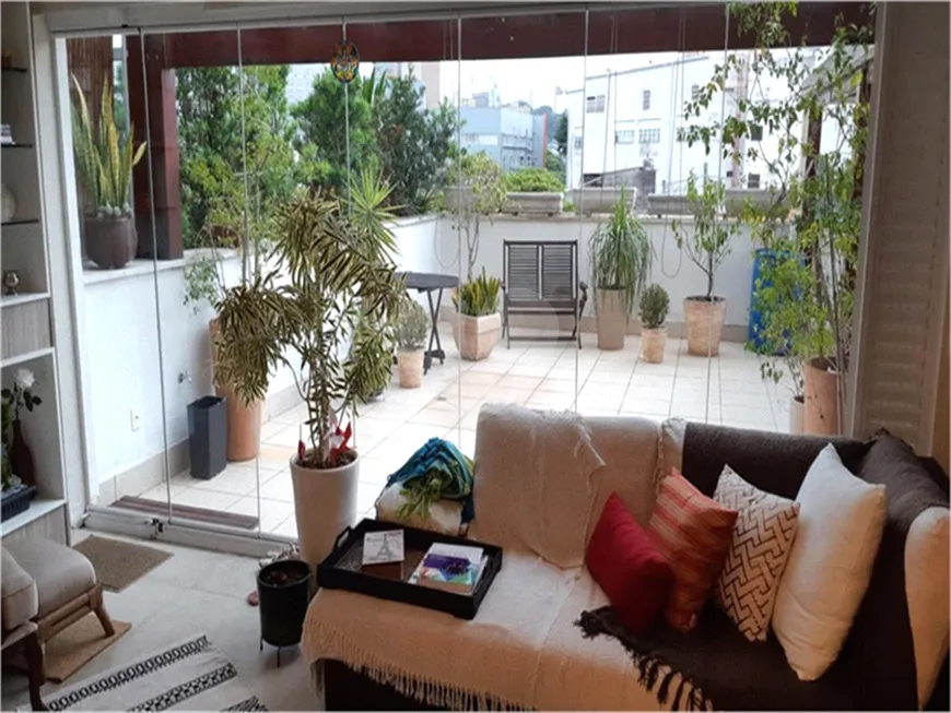 Foto 1 de Apartamento com 2 Quartos à venda, 133m² em Brooklin, São Paulo