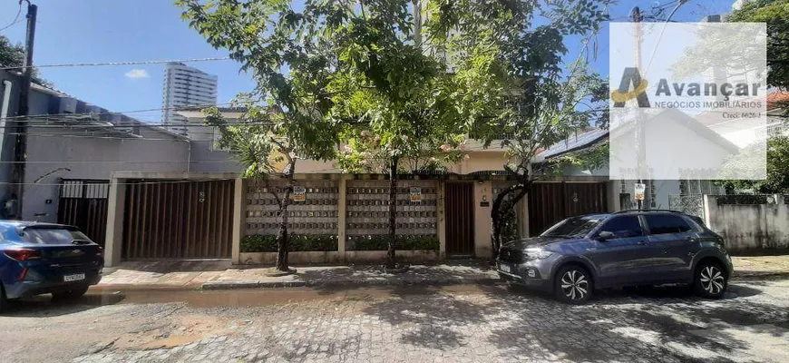 Foto 1 de Casa com 4 Quartos para alugar, 385m² em Parnamirim, Recife