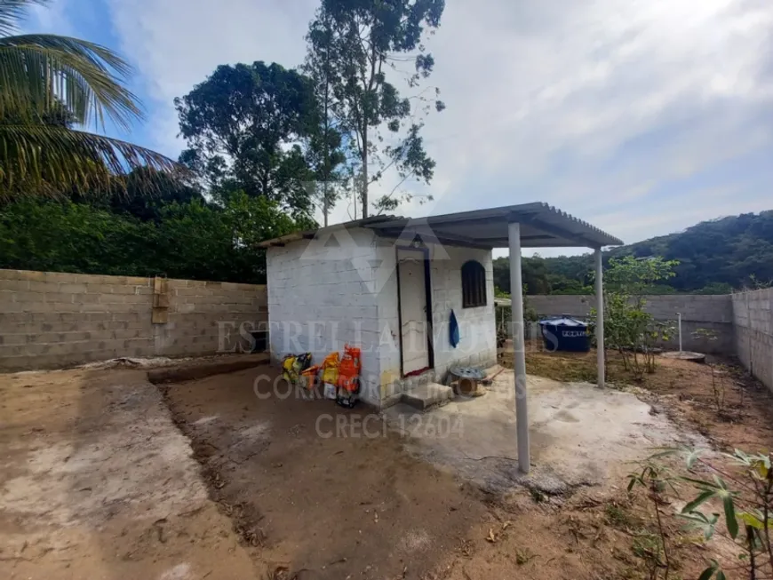Foto 1 de Casa com 1 Quarto à venda, 30m² em Bonsucesso, Saquarema