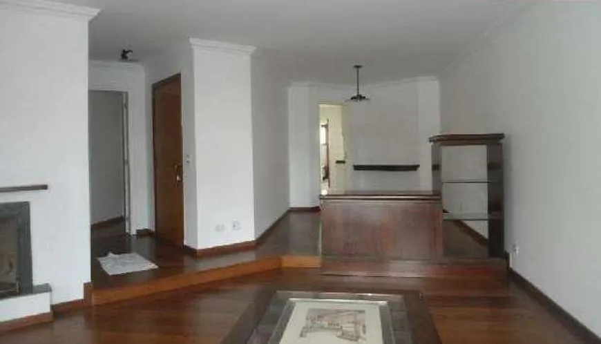 Foto 1 de Apartamento com 3 Quartos para alugar, 170m² em Vila Nova Conceição, São Paulo