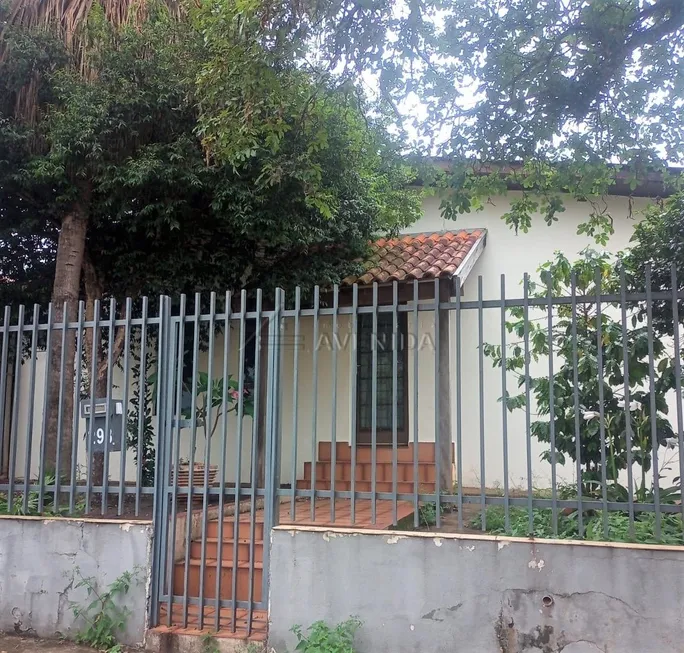 Foto 1 de Casa com 3 Quartos à venda, 169m² em Jardim Presidente, Londrina