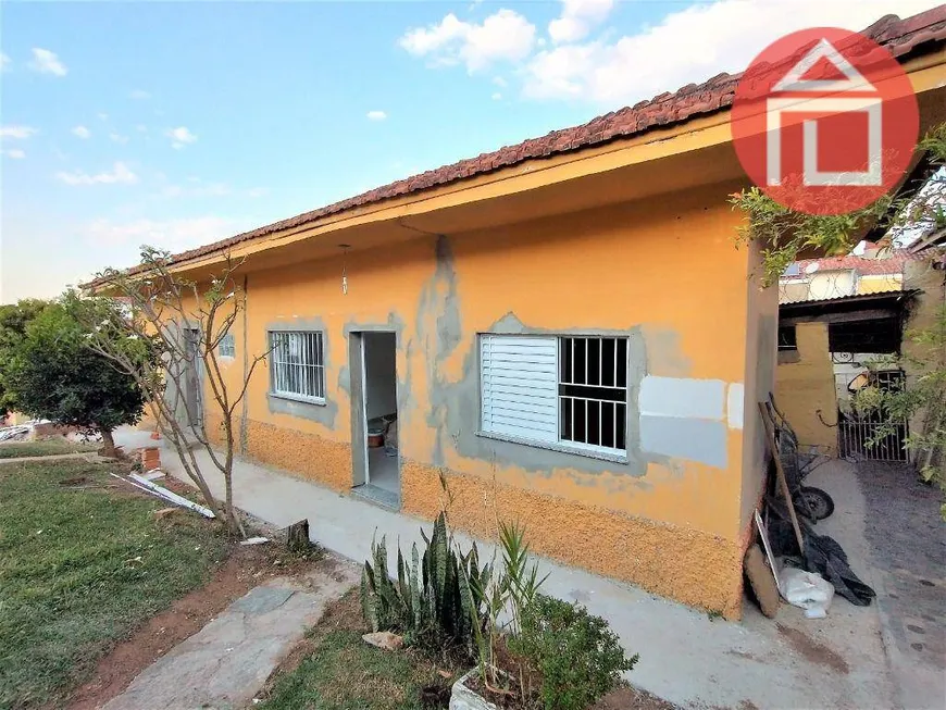 Foto 1 de Casa com 1 Quarto para alugar, 100m² em Vila Santa Libânia, Bragança Paulista