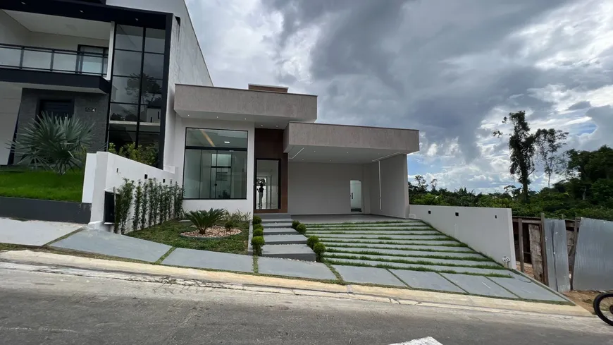 Foto 1 de Casa de Condomínio com 3 Quartos à venda, 167m² em Ponta Negra, Manaus