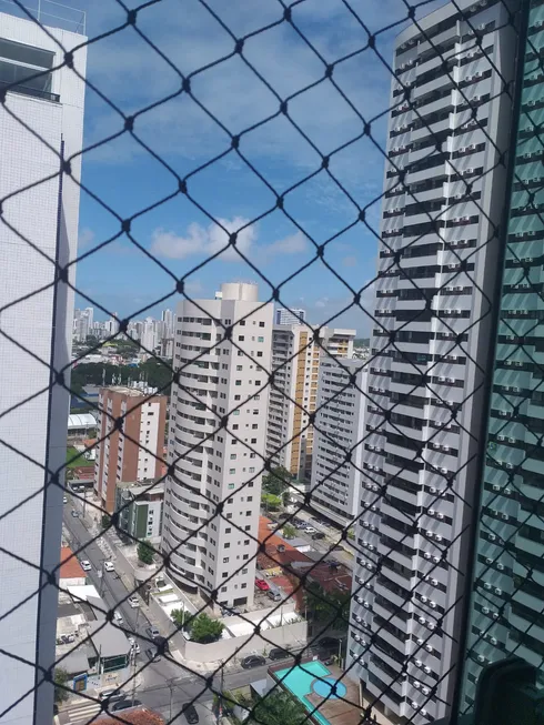 Foto 1 de Apartamento com 4 Quartos à venda, 130m² em Boa Viagem, Recife