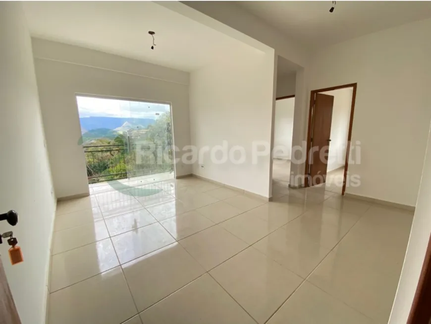 Foto 1 de Apartamento com 2 Quartos à venda, 70m² em Braunes, Nova Friburgo