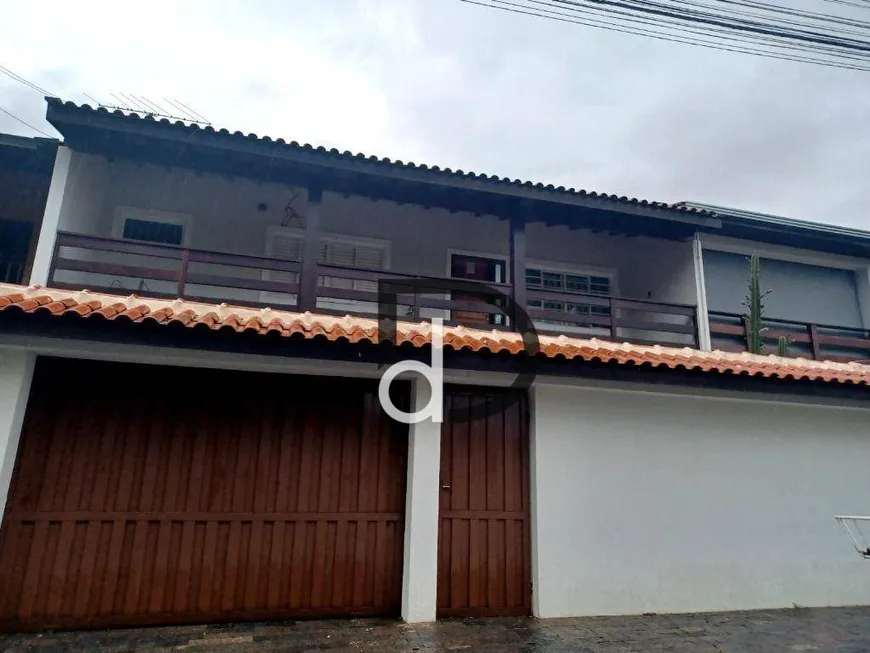 Foto 1 de Casa com 3 Quartos à venda, 198m² em Jardim Miriam, Vinhedo