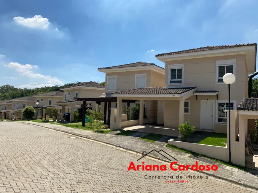 Foto 1 de Casa de Condomínio com 3 Quartos para alugar, 177m² em Granja Viana, Cotia