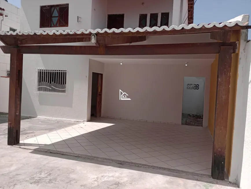 Foto 1 de Casa com 4 Quartos à venda, 230m² em Nova Parnamirim, Parnamirim