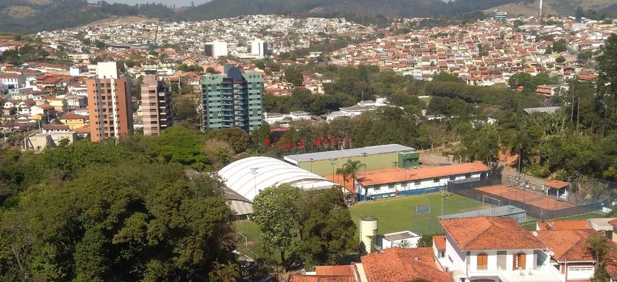 Foto 1 de Apartamento com 4 Quartos à venda, 240m² em Jardim Nova Braganca, Bragança Paulista