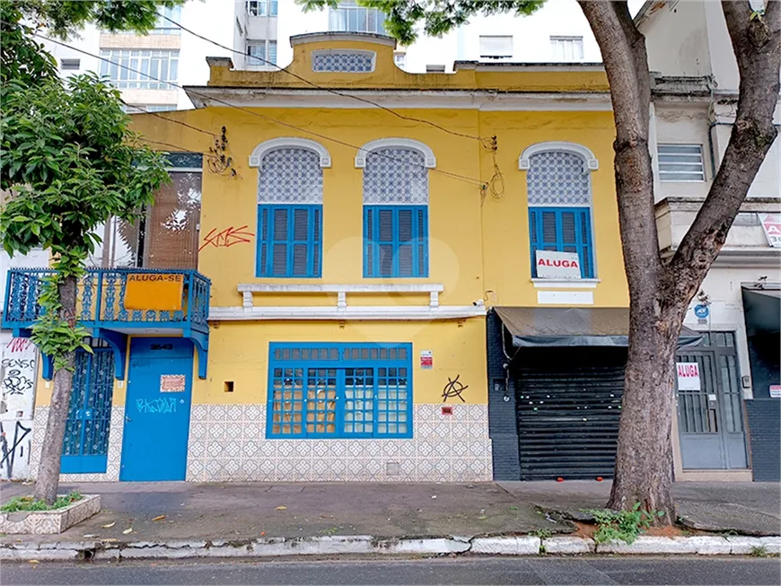 Foto 1 de com 4 Quartos para alugar, 200m² em Bela Vista, São Paulo