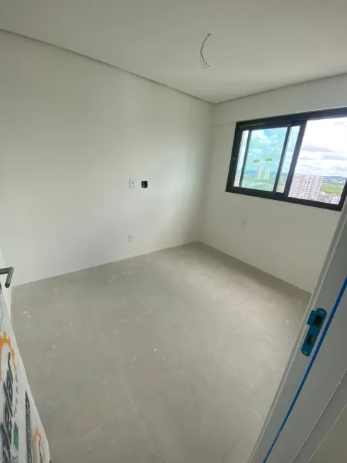 Foto 1 de Apartamento com 2 Quartos à venda, 55m² em Várzea, Recife