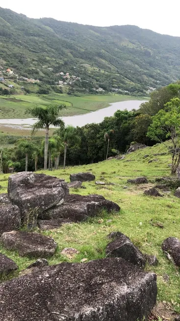 Foto 1 de Lote/Terreno à venda, 10000m² em Areias de Macacu, Garopaba