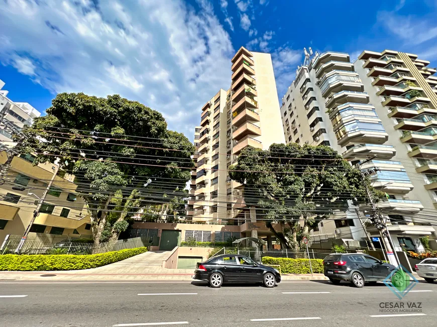 Foto 1 de Apartamento com 5 Quartos à venda, 265m² em Agronômica, Florianópolis