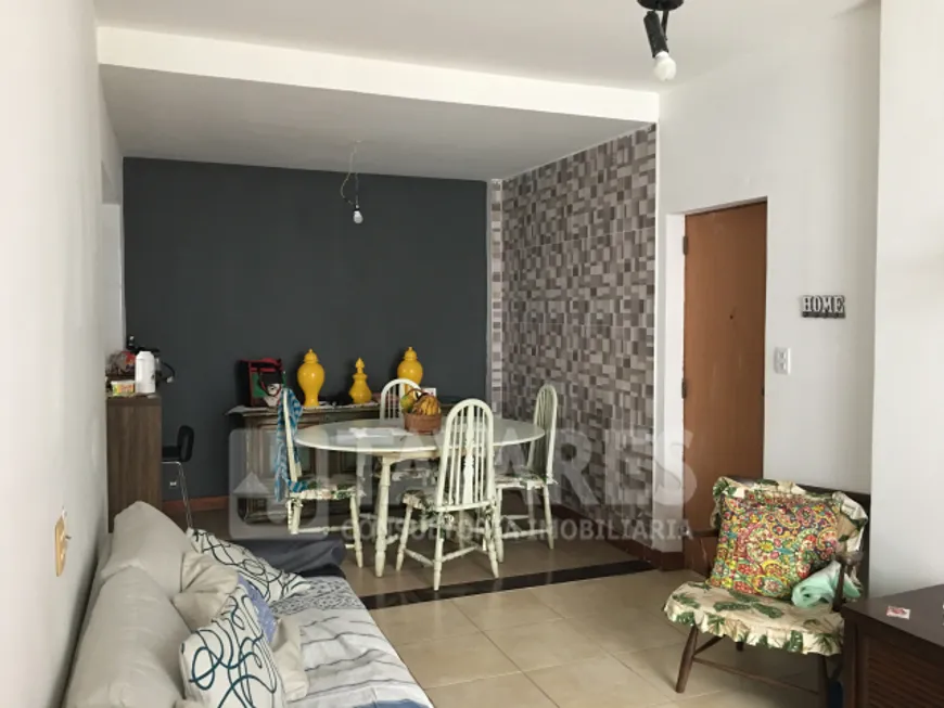 Foto 1 de Apartamento com 3 Quartos à venda, 110m² em Laranjeiras, Rio de Janeiro
