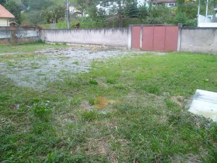 Foto 1 de Lote/Terreno à venda, 850m² em Ermitage, Teresópolis