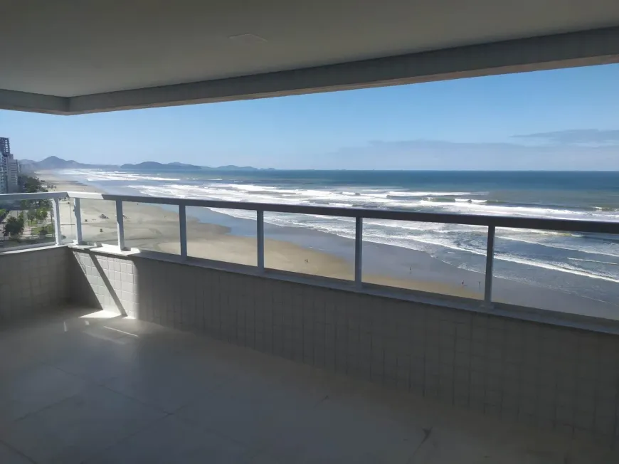 Foto 1 de Apartamento com 3 Quartos à venda, 138m² em Vila Caicara, Praia Grande