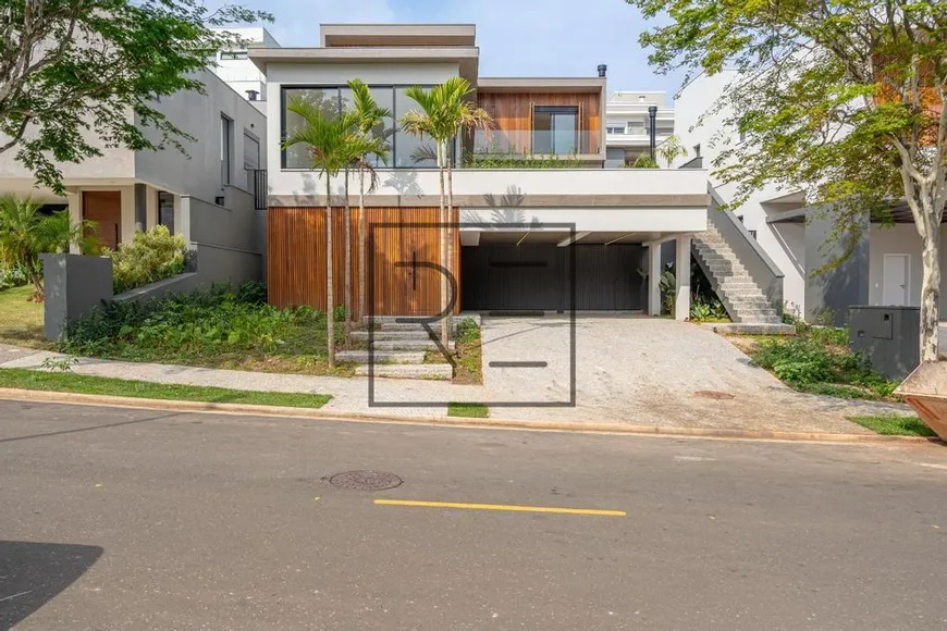 Foto 1 de Casa de Condomínio com 4 Quartos à venda, 357m² em Alphaville Dom Pedro, Campinas