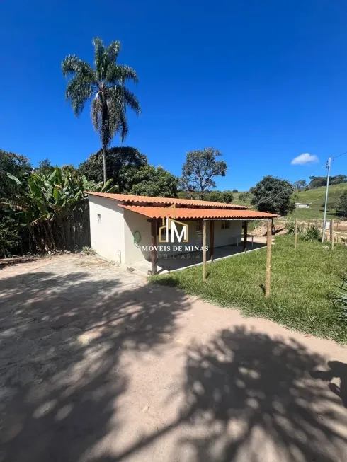 Foto 1 de Fazenda/Sítio com 1 Quarto à venda, 120000m² em Zona Rural, Crucilândia