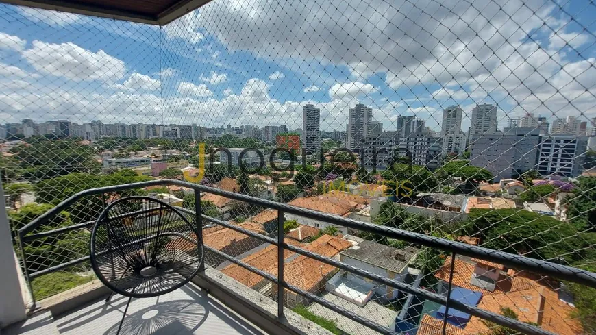 Foto 1 de Apartamento com 3 Quartos à venda, 130m² em Campo Belo, São Paulo