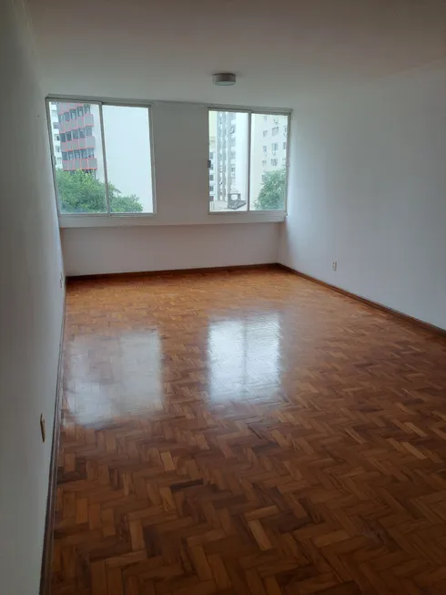 Foto 1 de Apartamento com 2 Quartos para alugar, 100m² em Cerqueira César, São Paulo