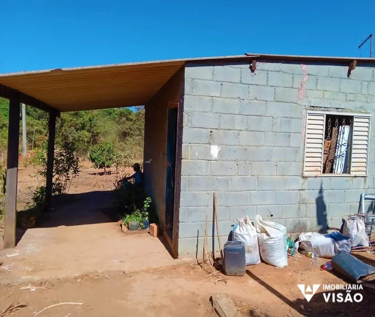 Foto 1 de Fazenda/Sítio com 3 Quartos à venda, 95m² em Santa Fe, Uberaba