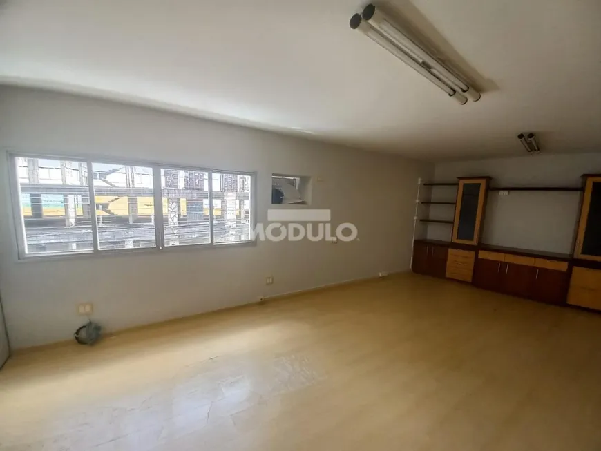 Foto 1 de Sala Comercial para alugar, 58m² em Centro, Uberlândia