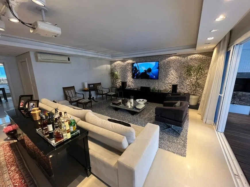 Foto 1 de Apartamento com 3 Quartos à venda, 221m² em Agronômica, Florianópolis