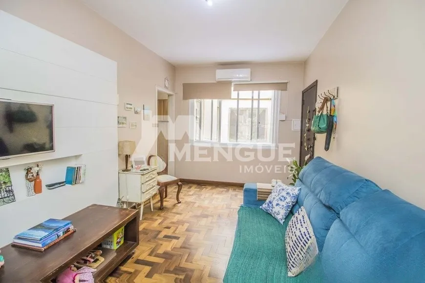 Foto 1 de Apartamento com 2 Quartos à venda, 74m² em Santa Maria Goretti, Porto Alegre